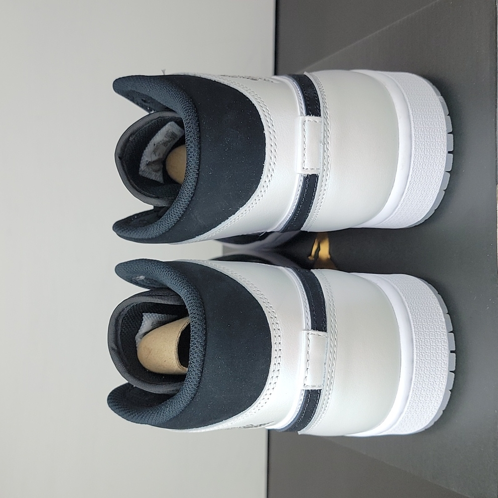 Air Jordan 1 Mid SE White Black Diamond Men's Basketball Shoes - Picture 5 of 6